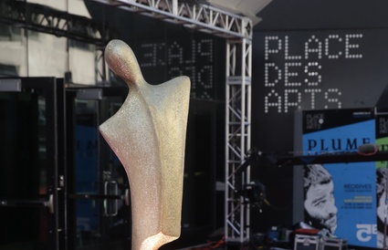 Découvrez ce que contient le sac cadeau remis aux personnalités lors des Artis