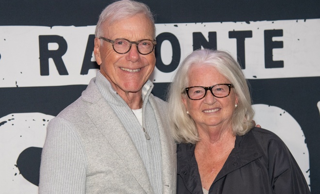 Image de l'article Pierre Bruneau s'adresse à son fils décédé et nous rend émotifs