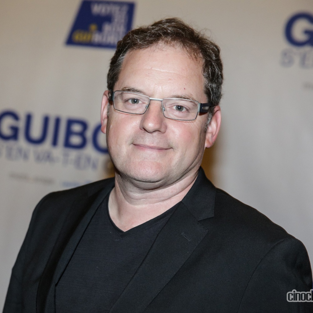 Sur le tapis rouge de Guibord s'en va-t-en guerre