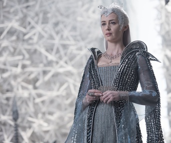 Une scène du film The Huntsman Winter's War