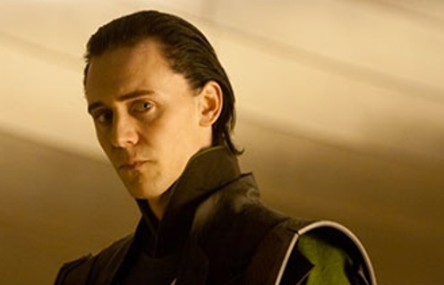 Tom Hiddleston dans Thor.