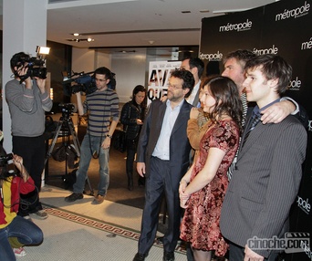 Sur le tapis rouge de Avant que mon coeur bascule