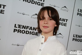 Sur le tapis rouge de L'enfant prodige