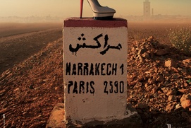 Affiche du film Paris à tout prix Affiche du film Paris à tout prix