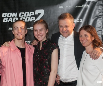 Sur le tapis rouge du film Bon Cop Bad Cop 2