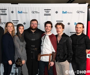 Sur le tapis rouge du film Farador