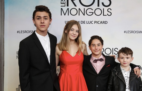 Sur le tapis rouge du film Les rois mongols