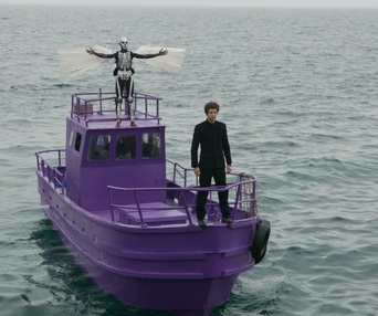 Une scène du film Poésie sans fin