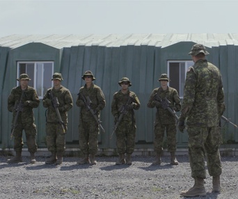 Une scène du film Premières armes