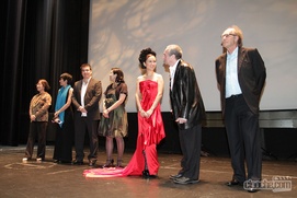 Sur le tapis rouge de Karakara