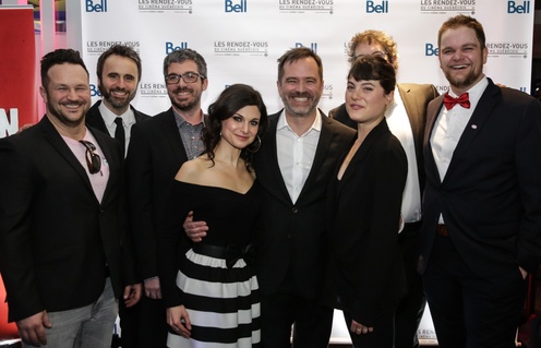 Sur le tapis rouge du film Ça sent la coupe