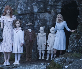 Une scène du film Miss Peregrine's Home for Peculiar Children