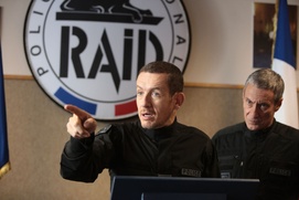 Une scène du film Raid Dingue