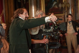 Sur le plateau du film The Invisible Woman Sur le plateau du film The Invisible Woman