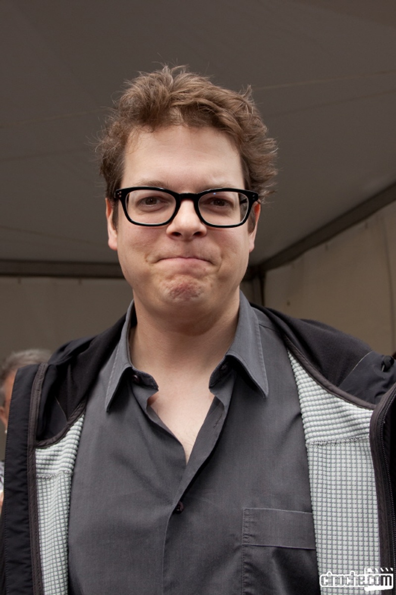 Patrick Drolet sur le tapis rouge de De père en flic
