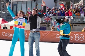 Une scène du film Eddie the Eagle Une scène du film Eddie the Eagle