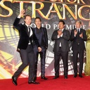 Sur le tapis rouge de Los Angeles du film Doctor Strange