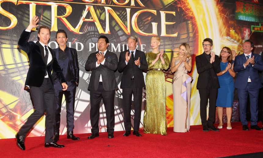 Photos du tapis rouge du film Doctor Strange à Los Angeles