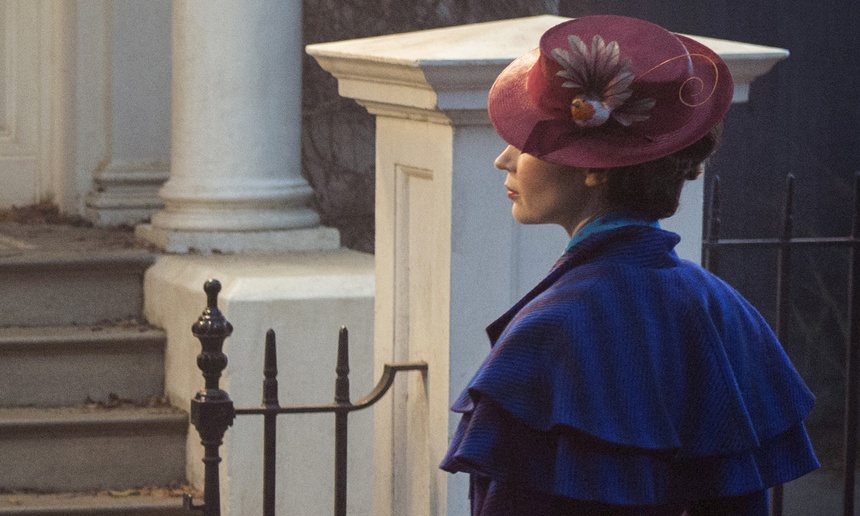 Une première image d'Emily Blunt dans le rôle de Mary Poppins