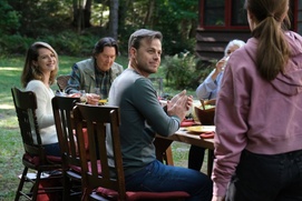 Une scène du film Le guide de la famille parfaite Une scène du film Le guide de la famille parfaite