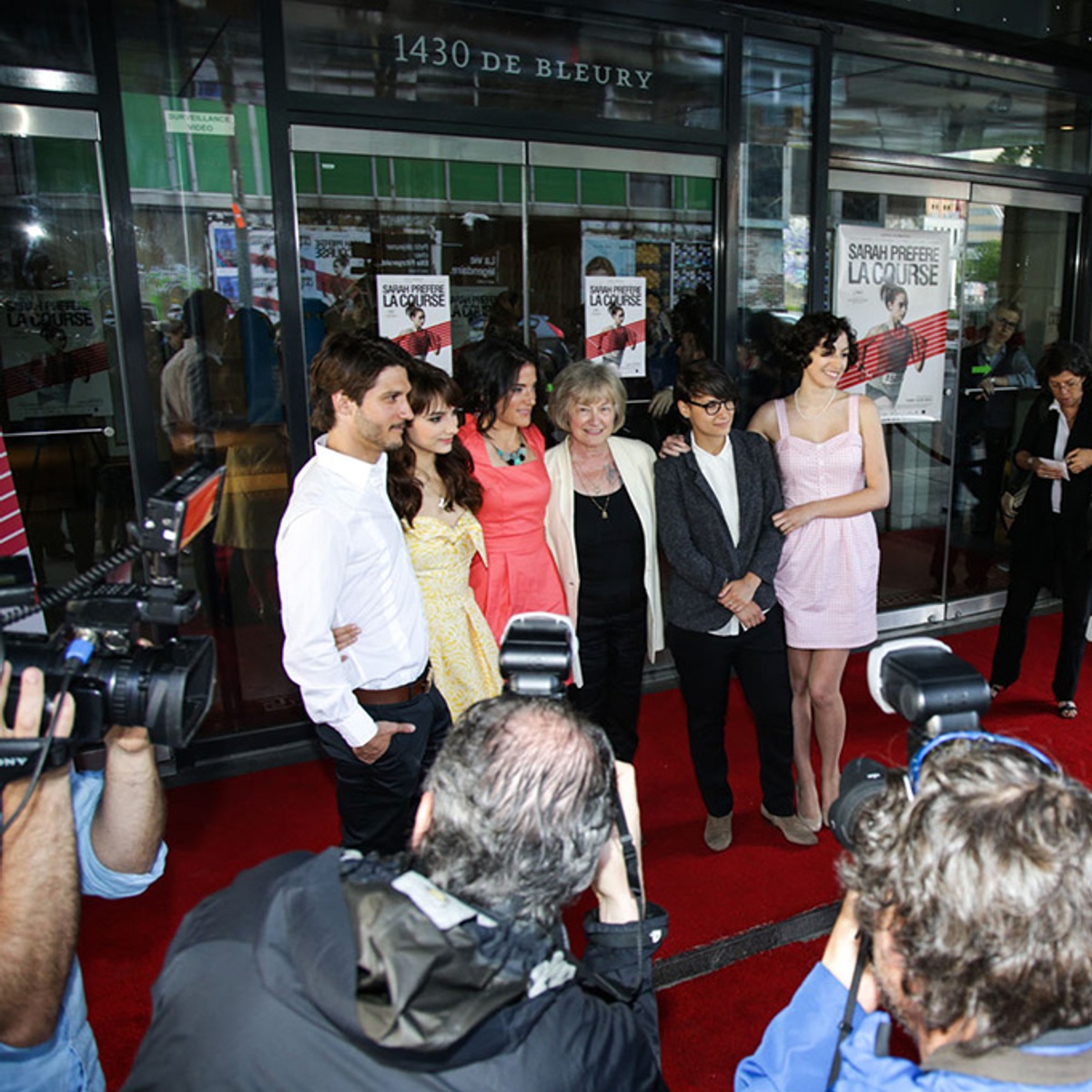 Sur le tapis rouge de Sarah préfère la course