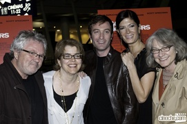 Sur le tapis rouge de Good Neighbours