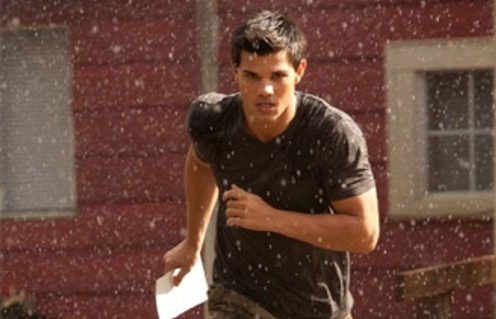 Taylor Lautner dans The Twilight Saga: Breaking Dawn - Part 1