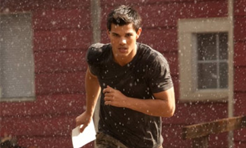 Taylor Lautner pourrait se joindre à Grown Ups 2