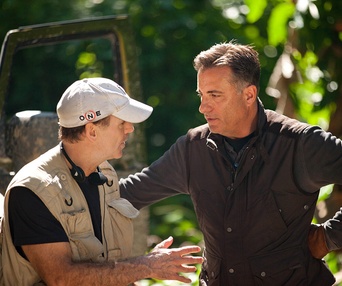 Sur le plateau du film A Dark Truth