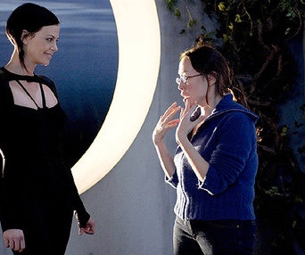 Scène du film Aeon Flux