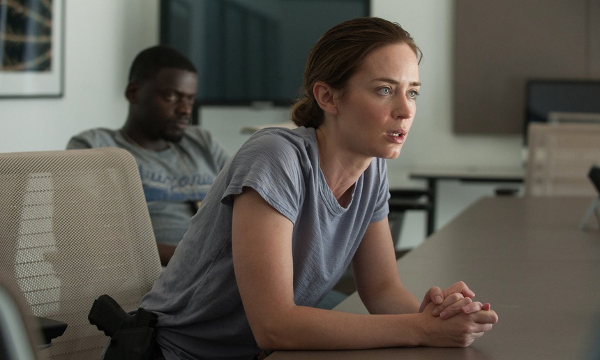 Emily Blunt en négociations pour jouer Mary Poppins dans la suite prévue par Disney
