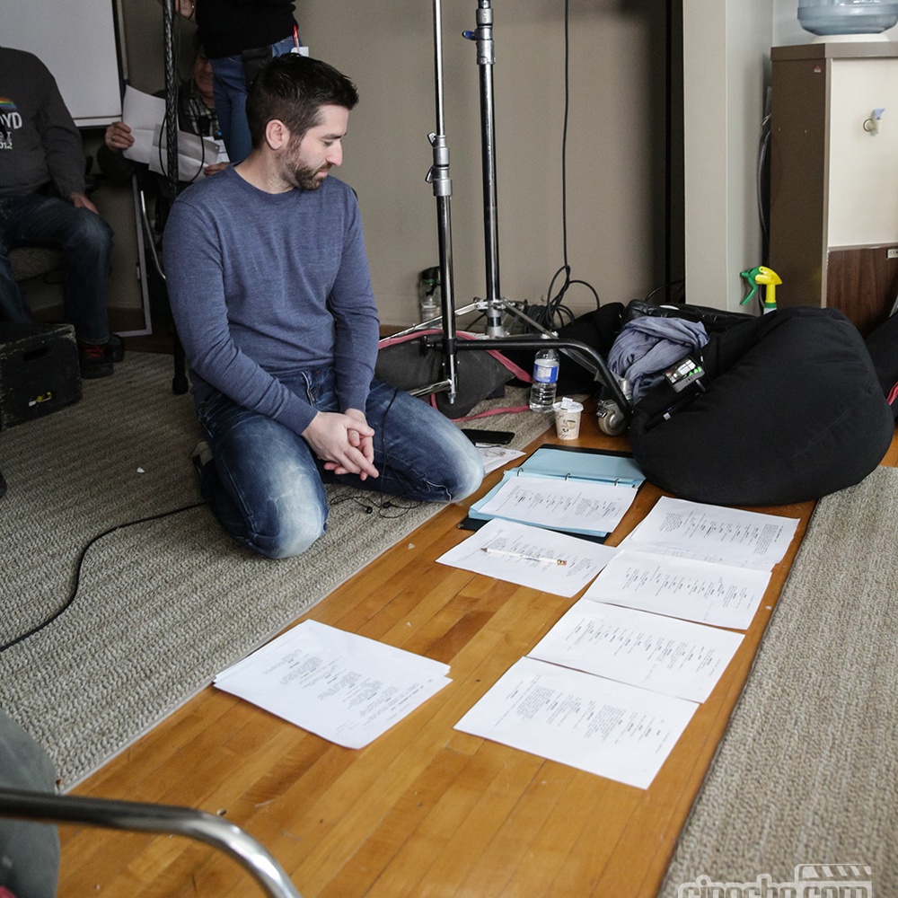 Sur le plateau du film Mr. Roach