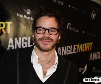 Sur le tapis rouge de Angle mort