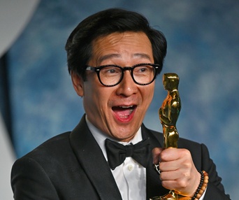 Sur le tapis rouge du Vanity Fair Oscar Party 2023