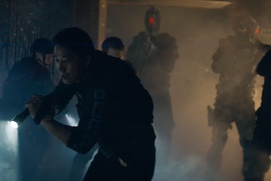 Une scène du film Code 8 Une scène du film Code 8