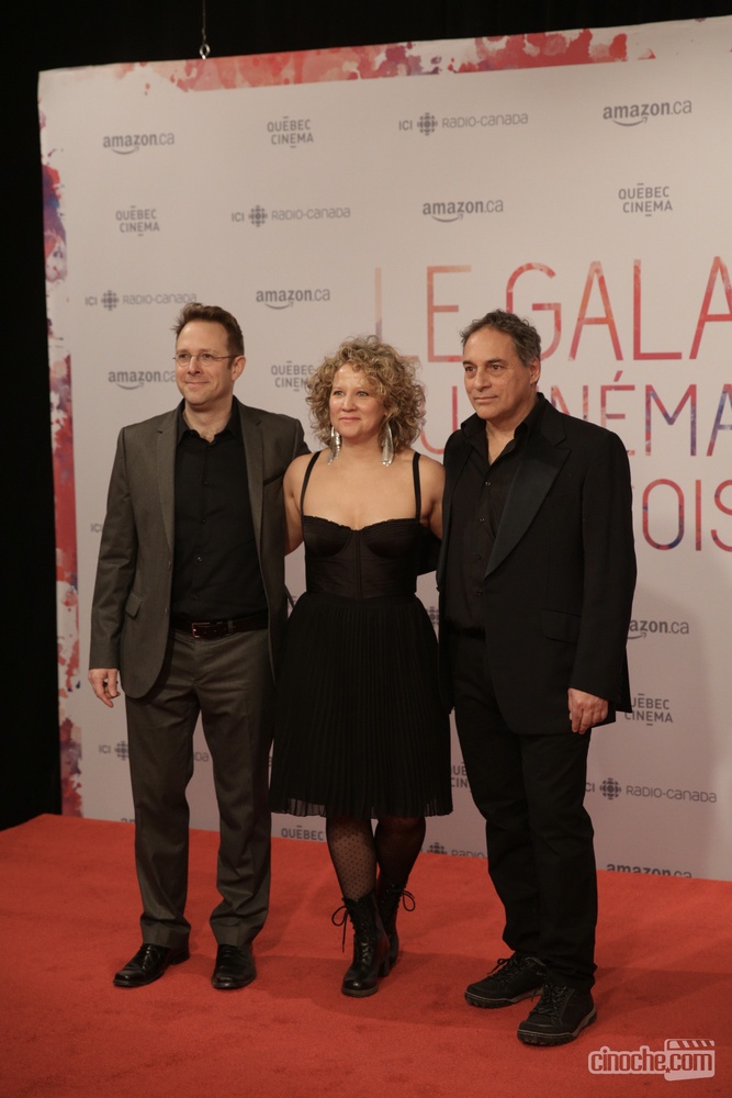 Sur le tapis rouge de Gala du cinéma Québécois