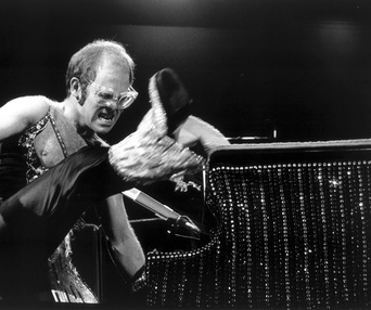 Une scène du film Elton John: Never Too Late