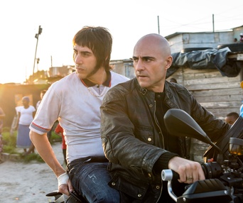 Une scène du film The Brothers Grimsby