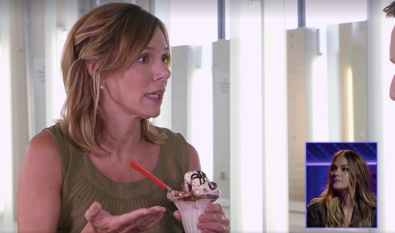 La colorée maman de Maripier Morin parle de sa fille avec Éric Salvail