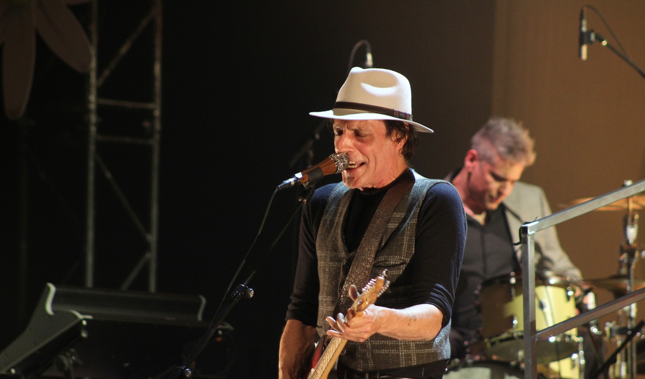 Jean Leloup à Québec : le roi ponpon réclame son trône