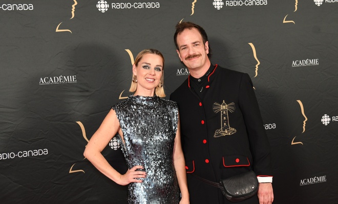 Image de l'article Les plus beaux couples sur le tapis rouge des Gémeaux 2025