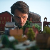 Une scène du film <em>A Beautiful Day in the Neighborhood</em>