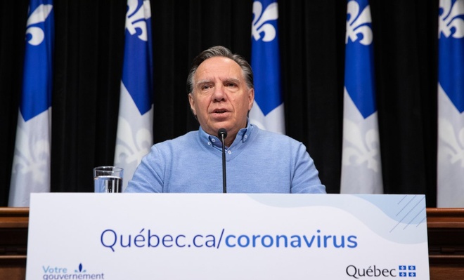 Image de l'article Vidéo : François Legault ajoute le Lapin de Pâques parmi les «services essentiels »