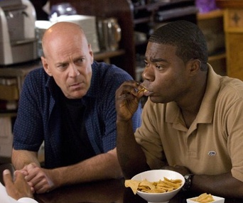 Une scène du film Cop Out