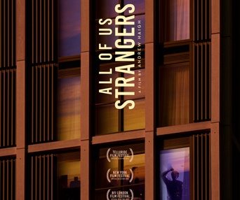 Affiche du film All of Us Strangers