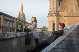 Une scène du film The Riot Club