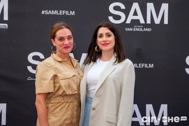 Sur le tapis rouge du film Sam