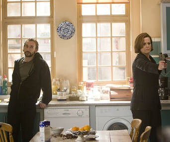 Une scène du film The Cold Light of Day