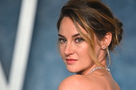 Sur le tapis rouge du Vanity Fair Oscar Party 2023 Sur le tapis rouge du Vanity Fair Oscar Party 2023