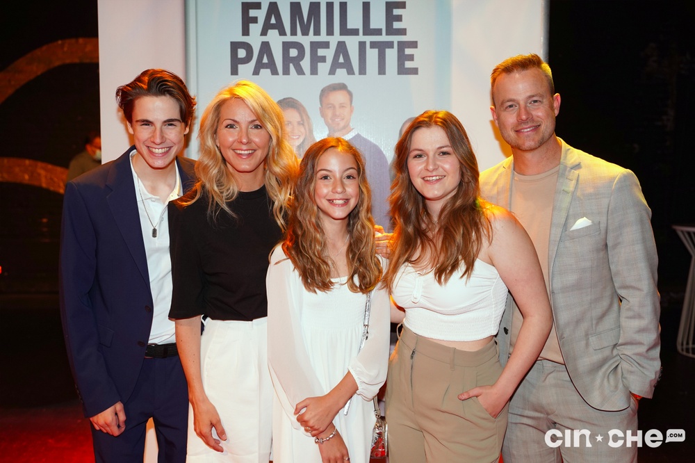Première du film Le guide de la famille parfaite
